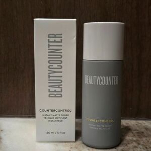 NIB Countercontrol Instant Matter toner